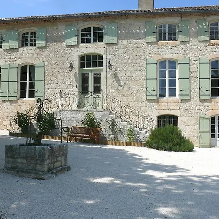 Domaine De Lamassas Bed & Breakfast